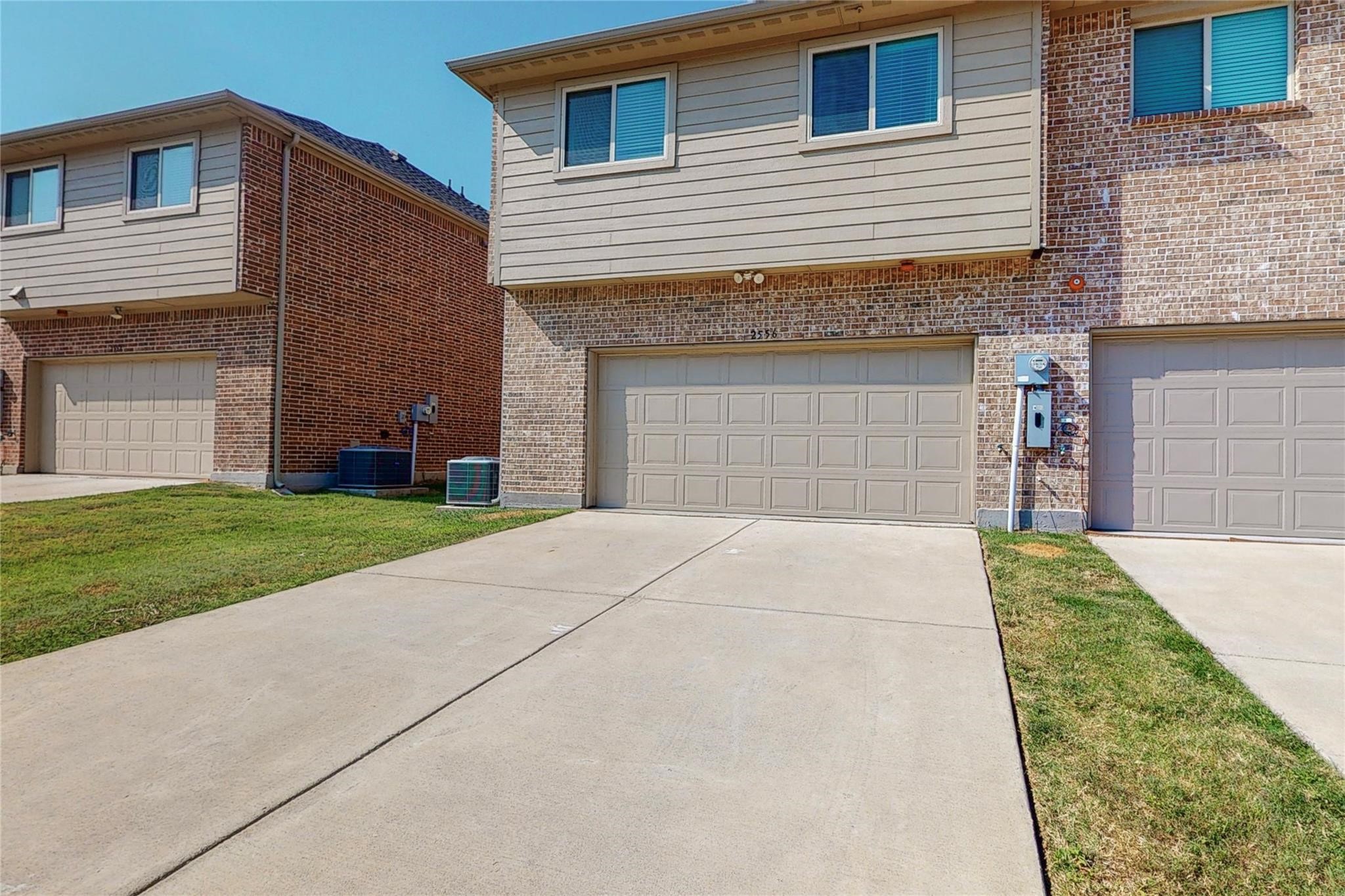 2556 Sarah Lane Lewisville TX 75056