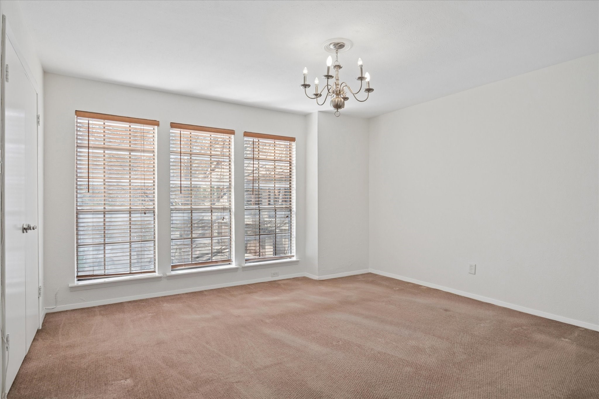 4418 Bowser Dallas TX 75219