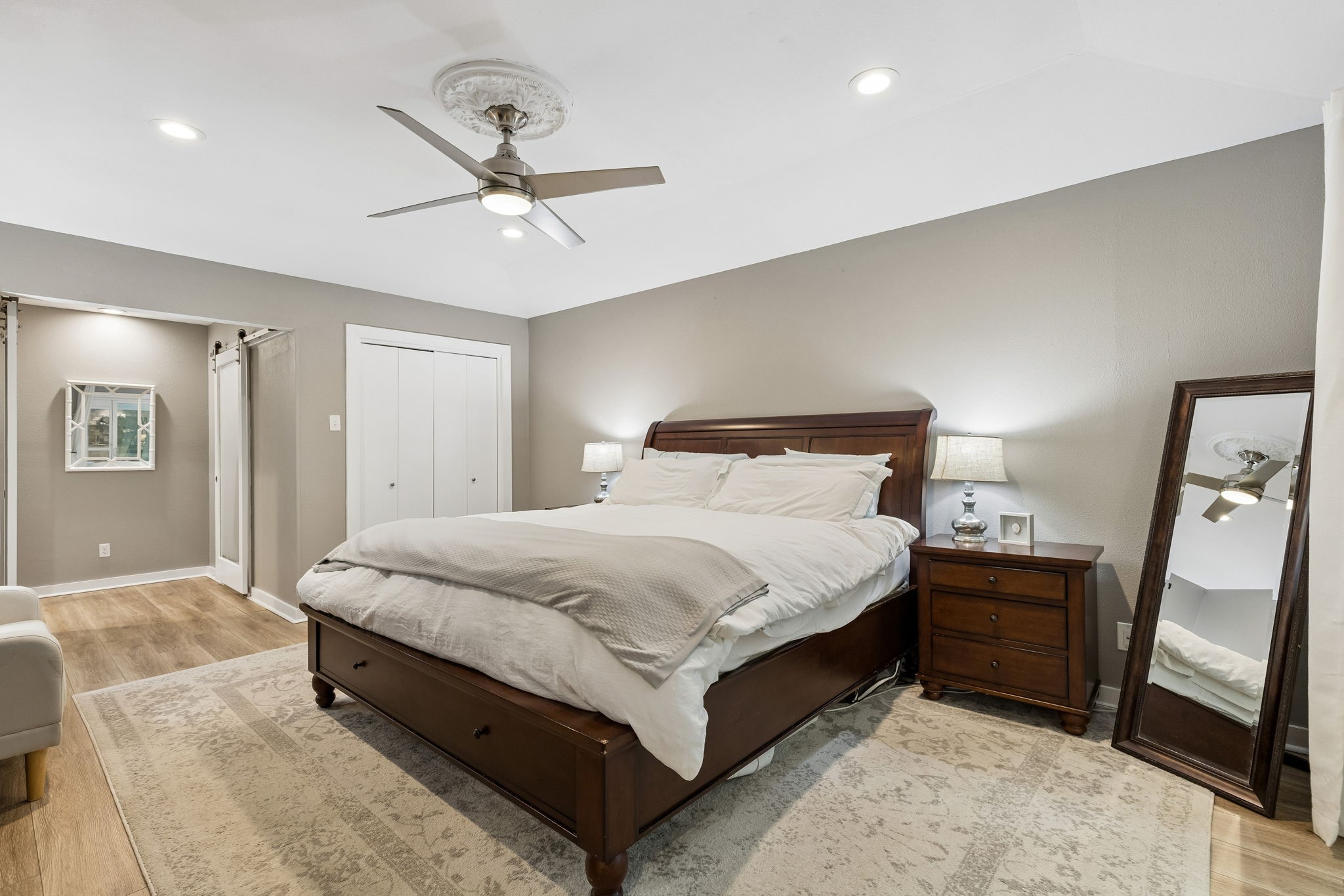 3781 Weeburn Drive Dallas TX 75229