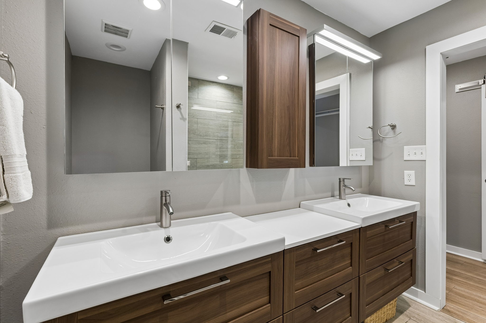 3781 Weeburn Drive Dallas TX 75229