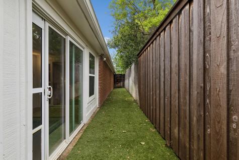 3781 Weeburn Drive Dallas TX 75229