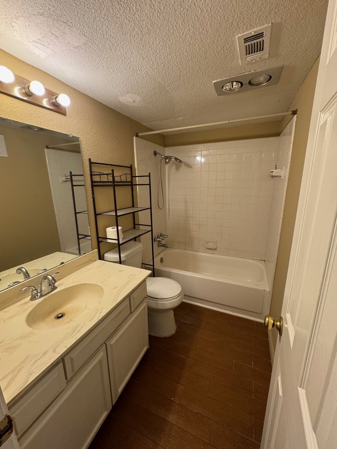 2007 Westmoor Place Arlington TX 76015