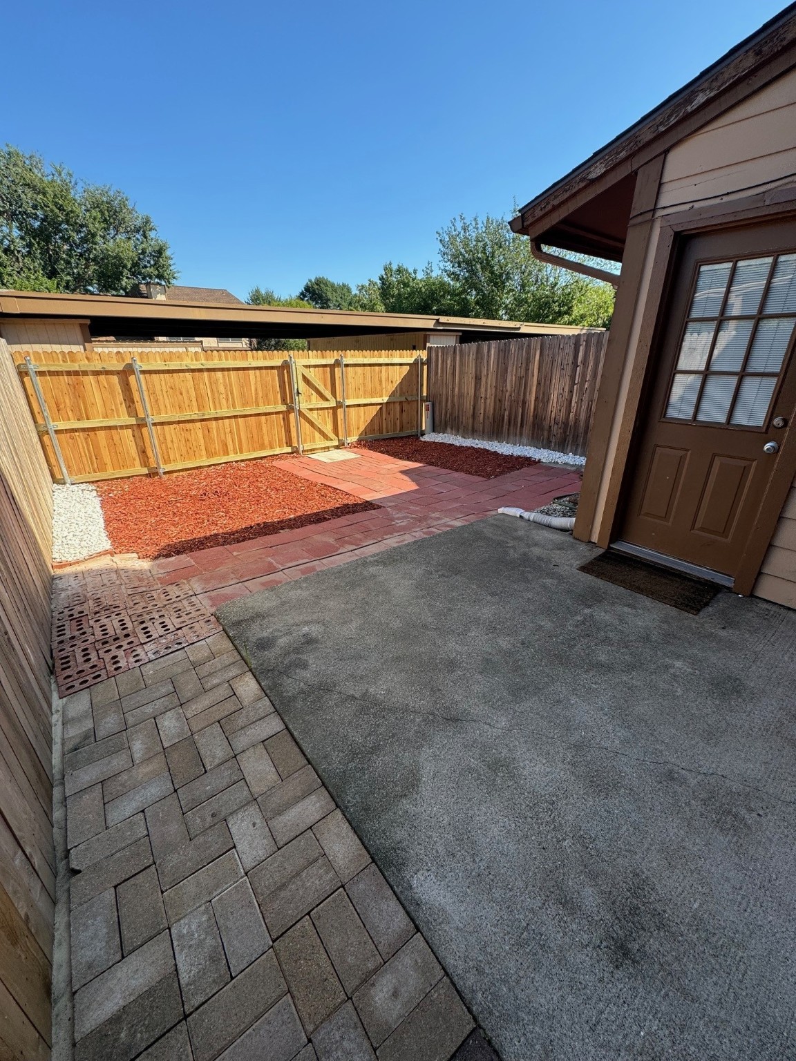 2007 Westmoor Place Arlington TX 76015
