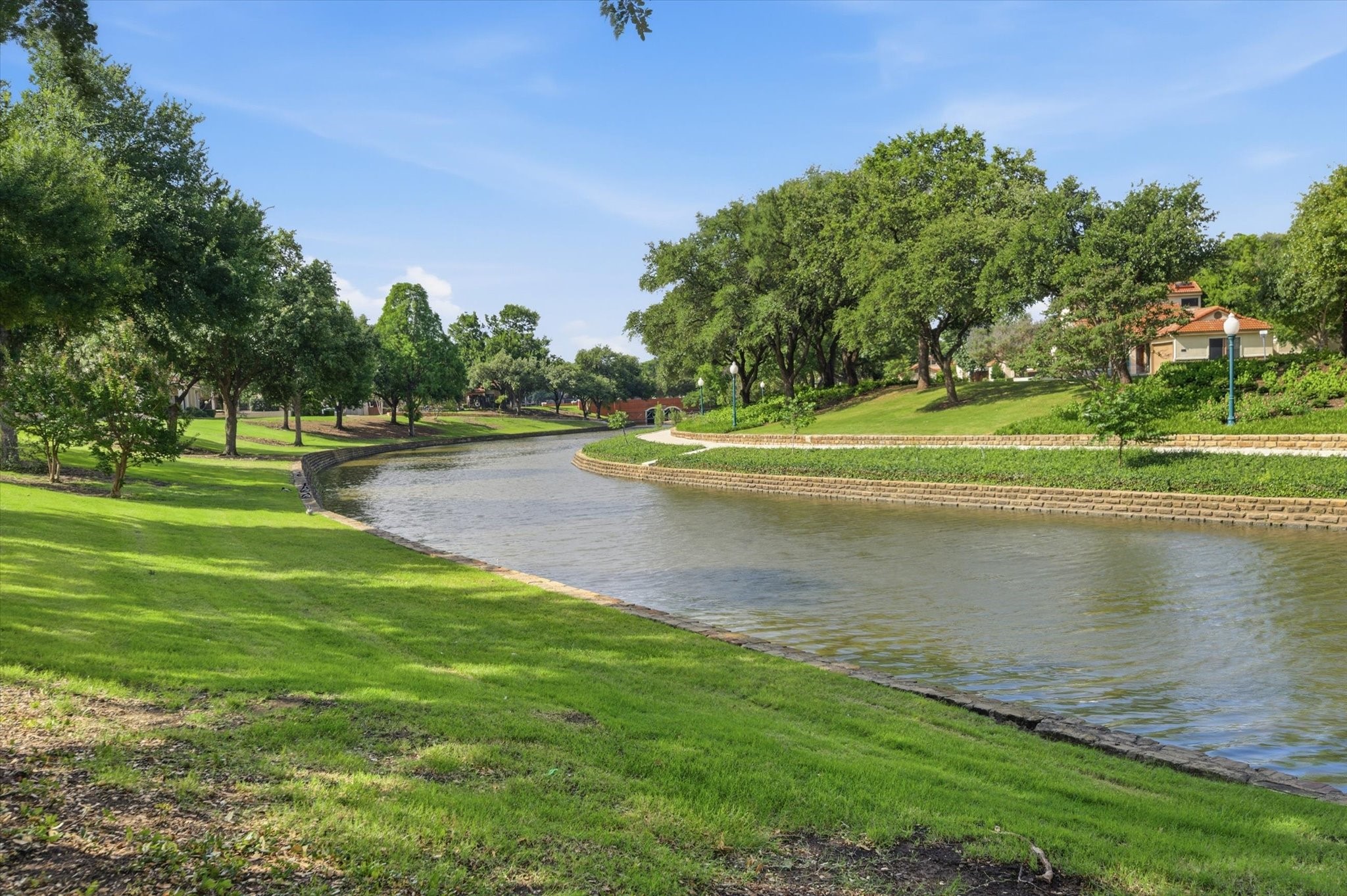 551 Ranch Trail Irving TX 75063