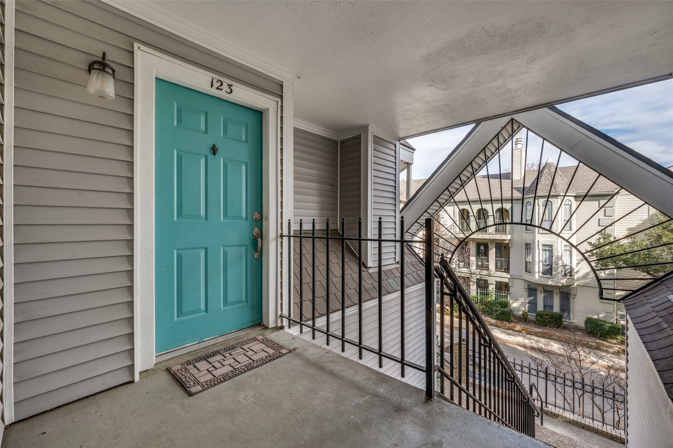 1001 Liberty Street Dallas TX 75204