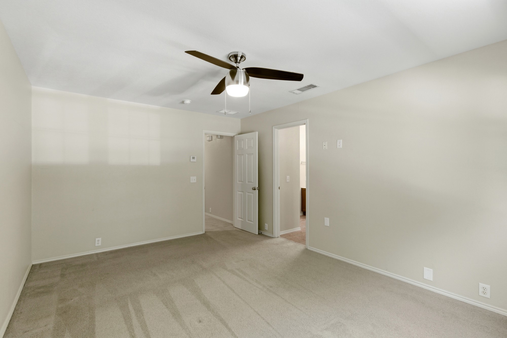 2209 Stoneleigh Place Mckinney TX 75071