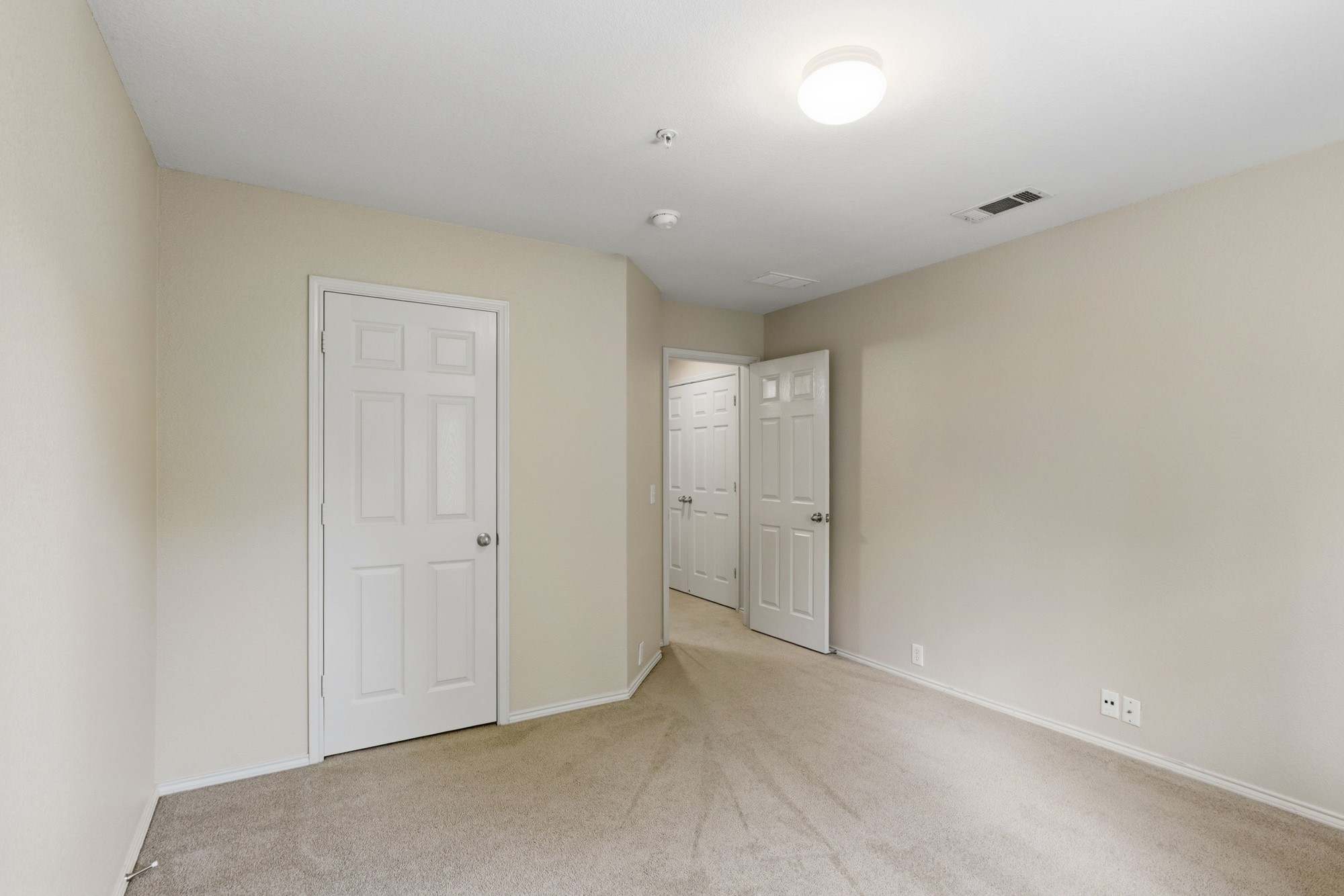 2209 Stoneleigh Place Mckinney TX 75071