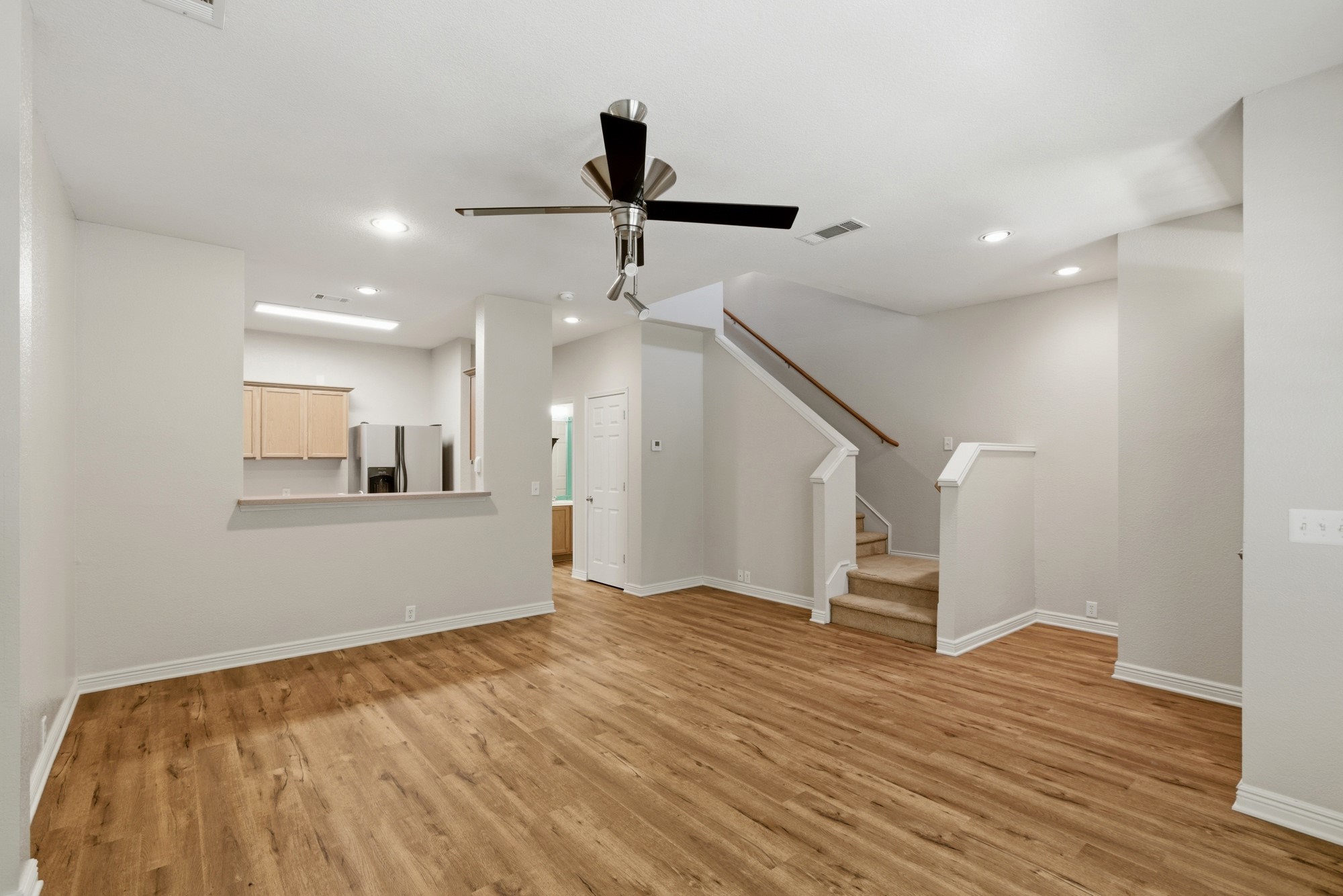 2209 Stoneleigh Place Mckinney TX 75071