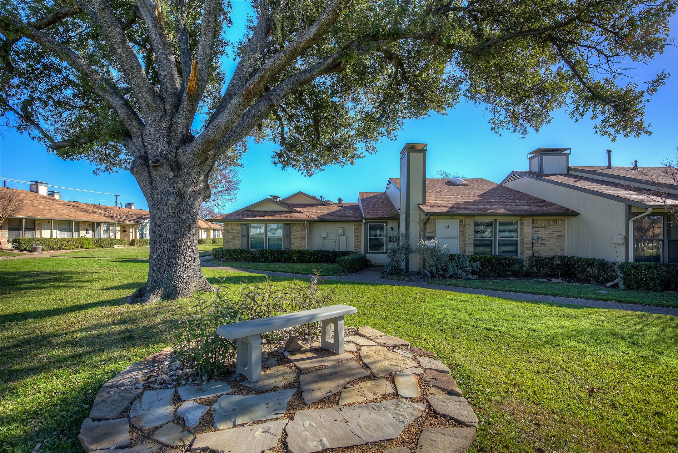 1925 Wyndemere Lane Garland TX 75042