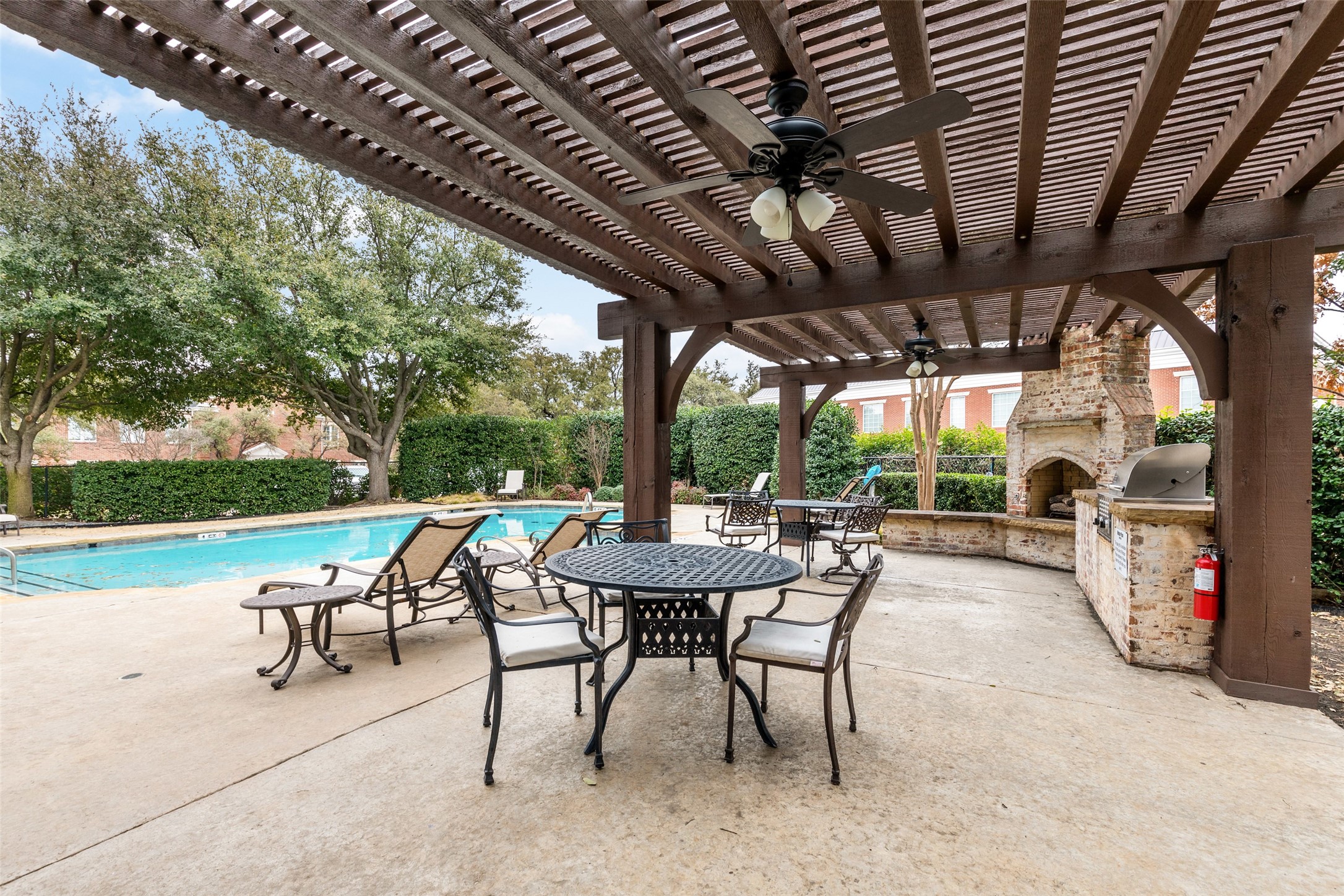 17208 Lechlade Lane Dallas TX 75252