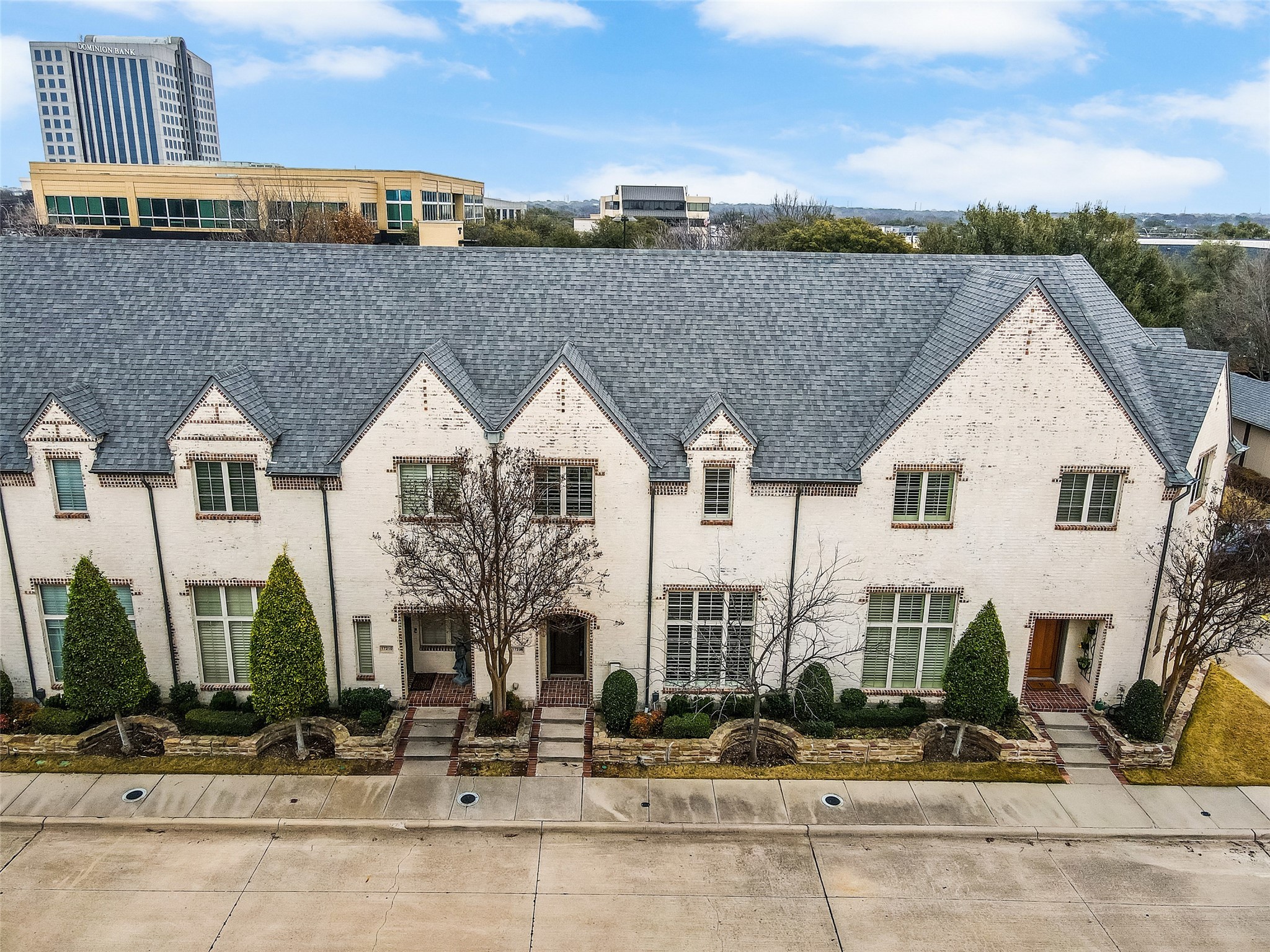17208 Lechlade Lane Dallas TX 75252