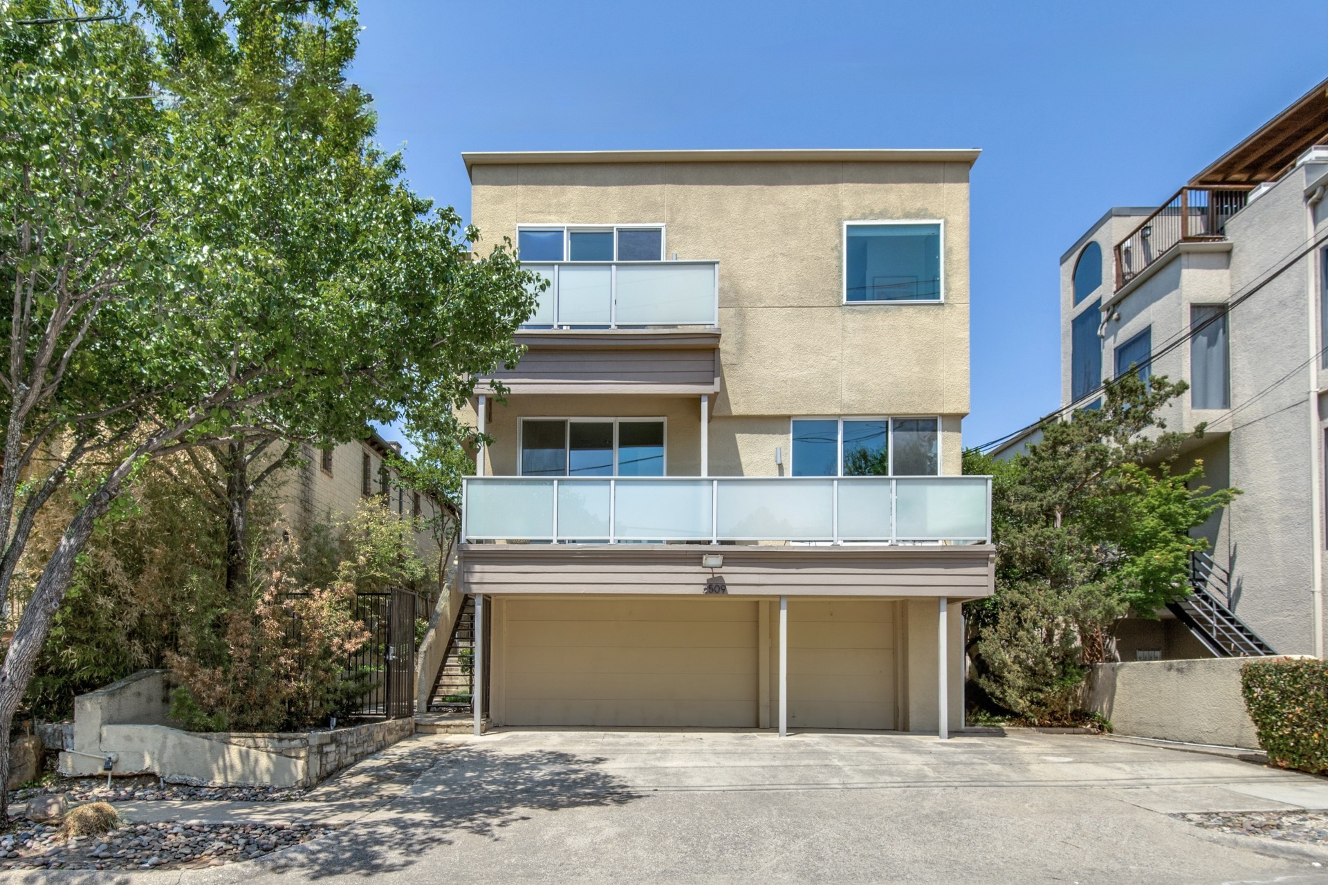 2509 Welborn Street Dallas TX 75219