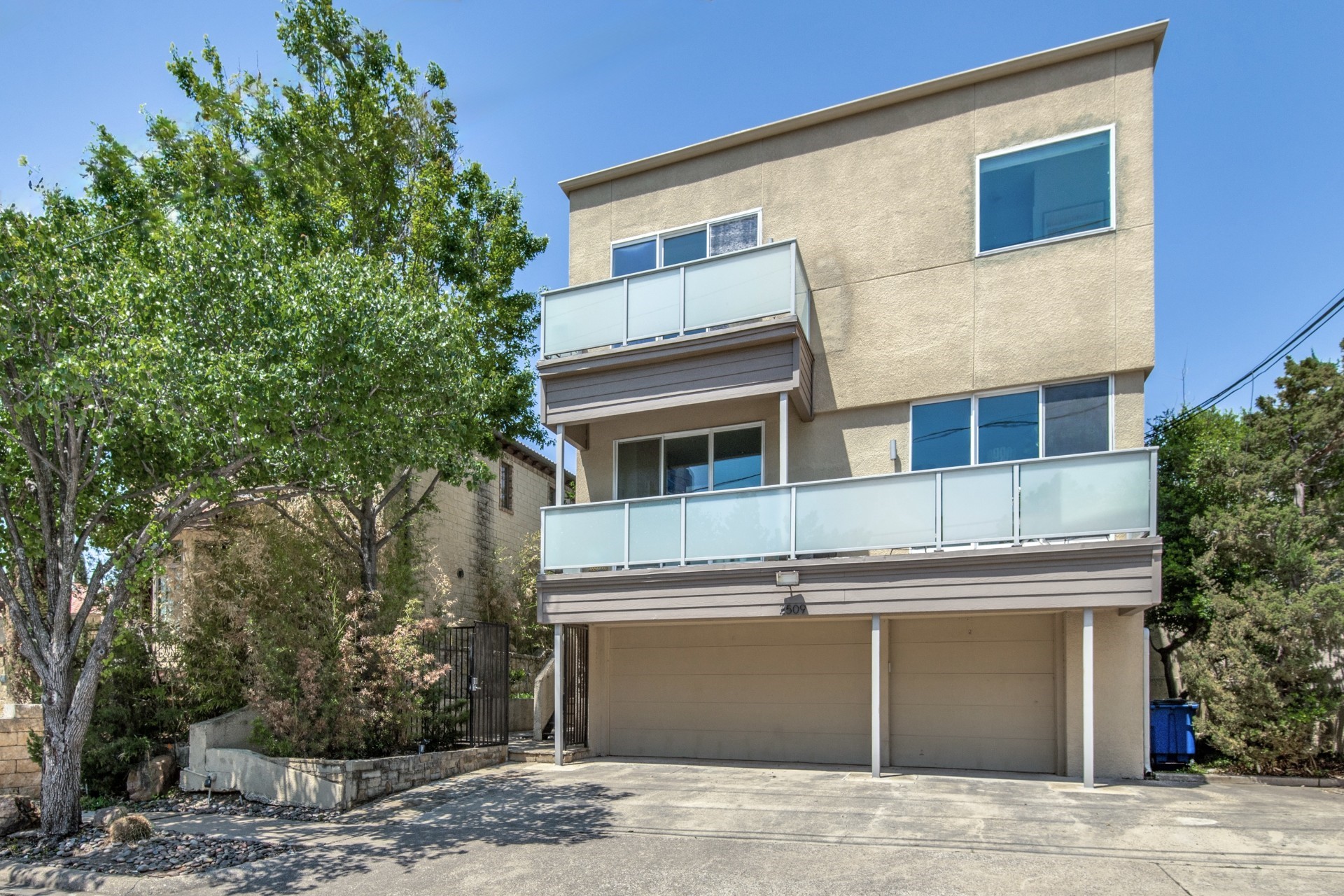 2509 Welborn Street Dallas TX 75219