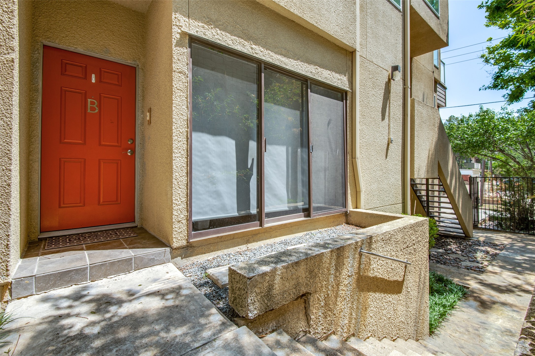 2509 Welborn Street Dallas TX 75219