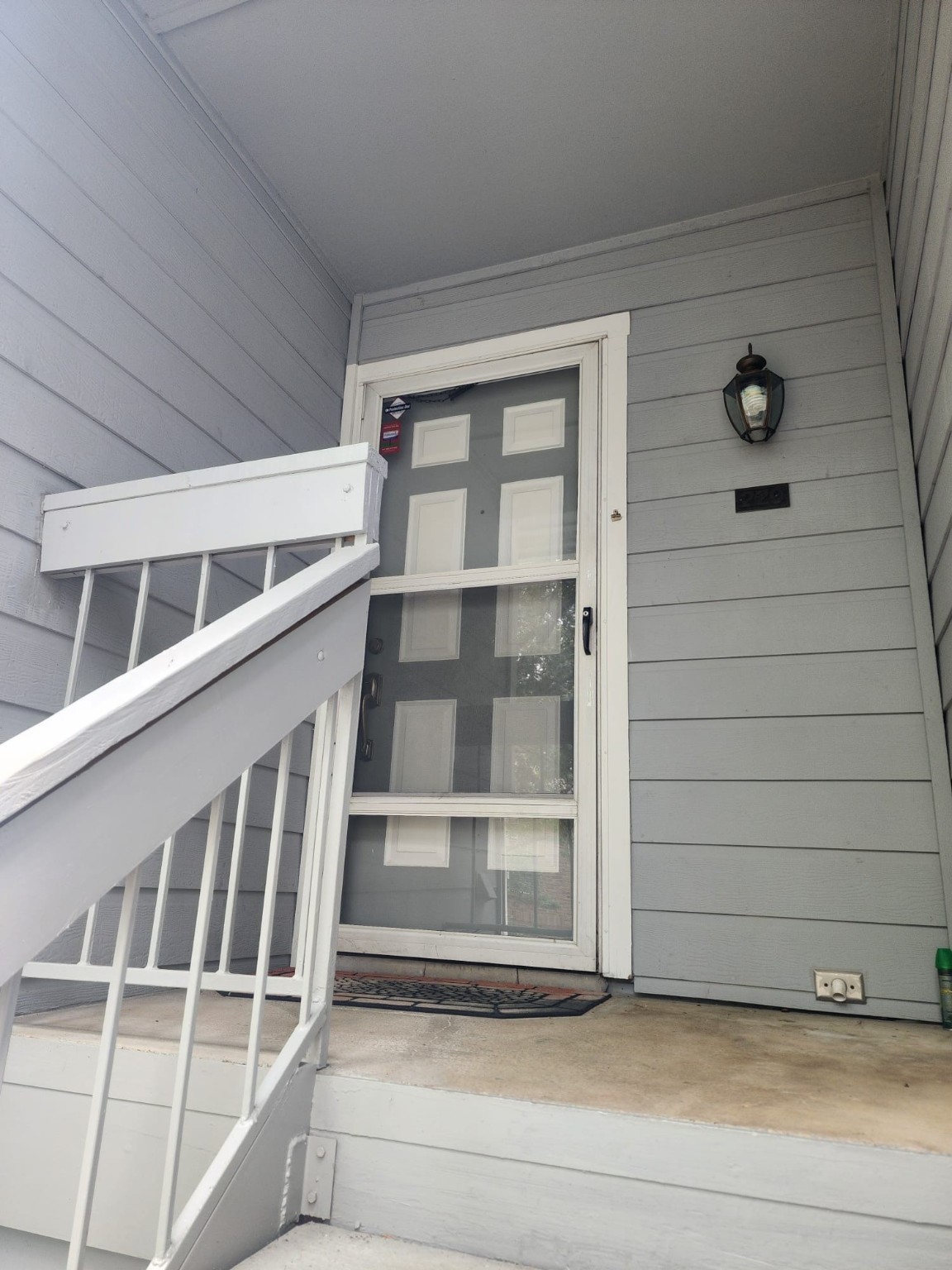 2106 Amesbury Drive Arlington TX 76011