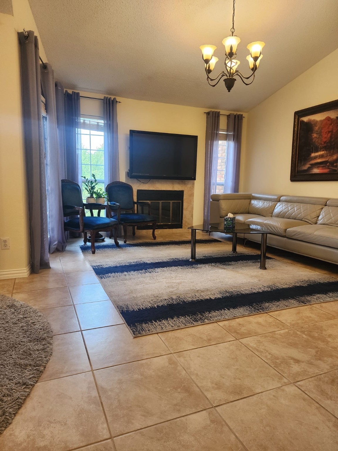 2106 Amesbury Drive Arlington TX 76011
