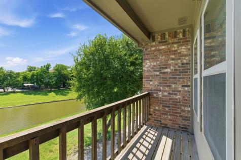 564 Waterloo Drive Lewisville TX 75067