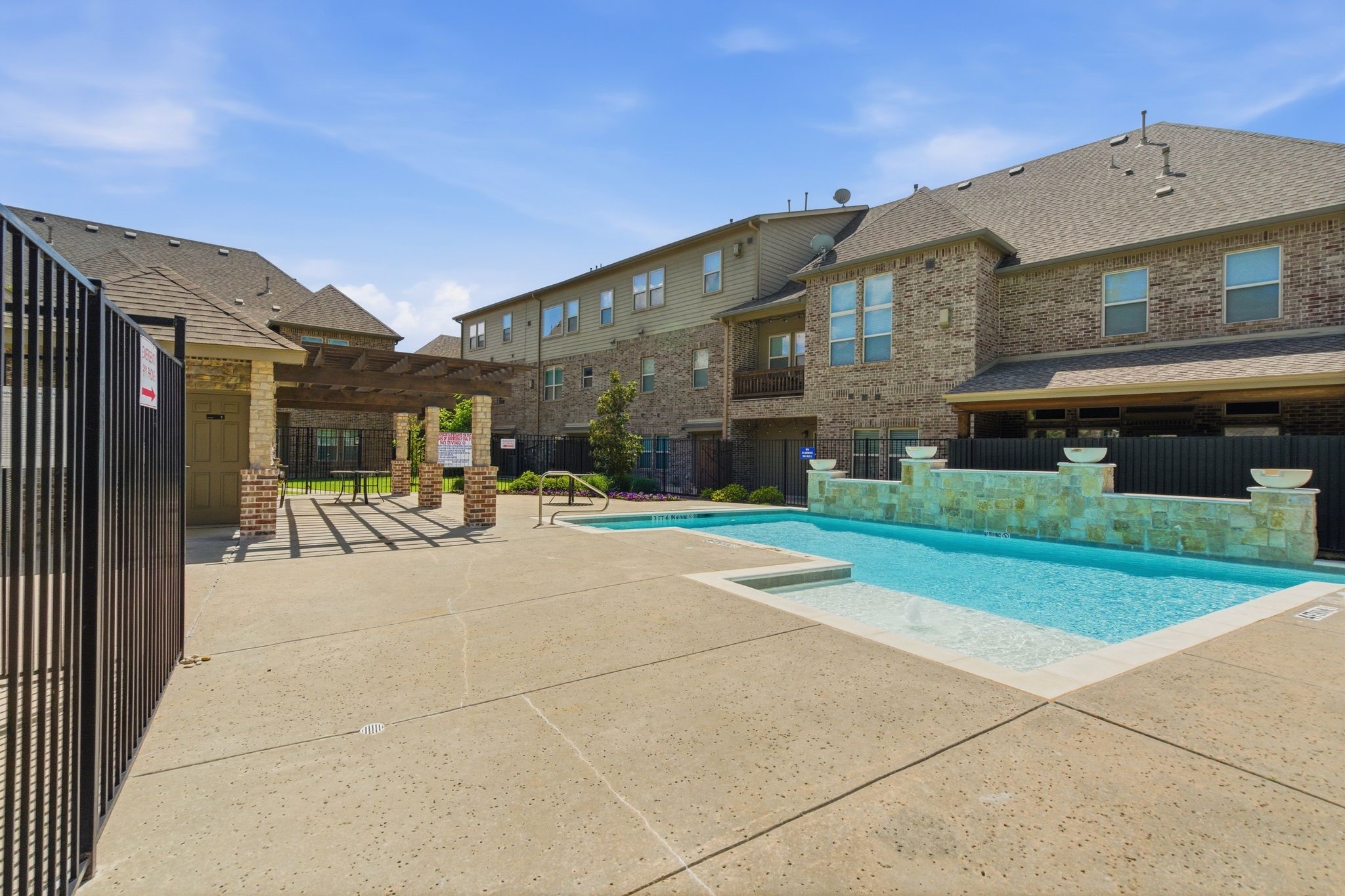 564 Waterloo Drive Lewisville TX 75067