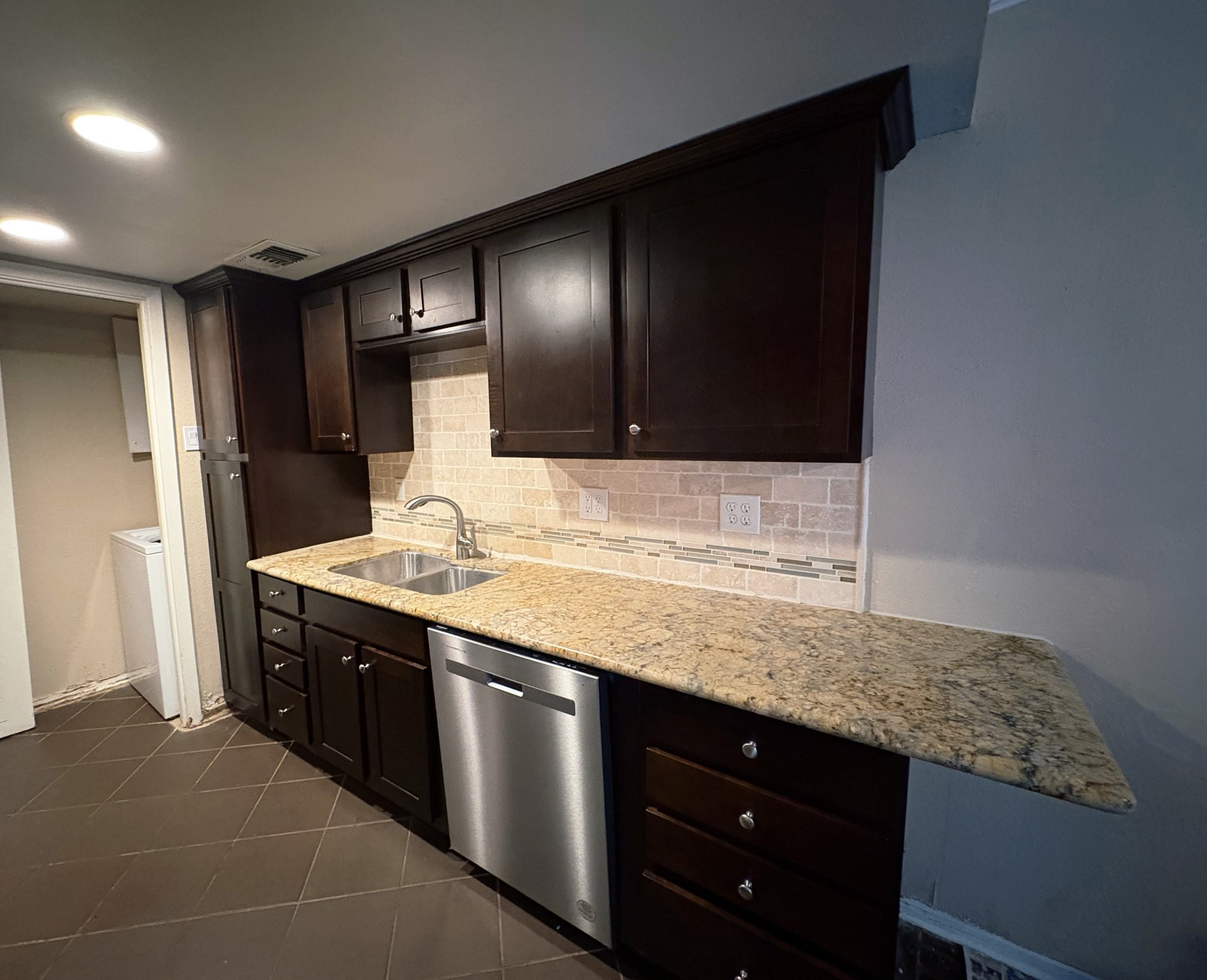 919 S Weatherred Drive Richardson TX 75080