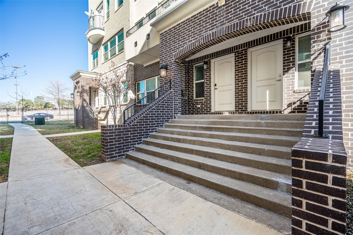 1211 Beaconsfield Lane Arlington TX 76011