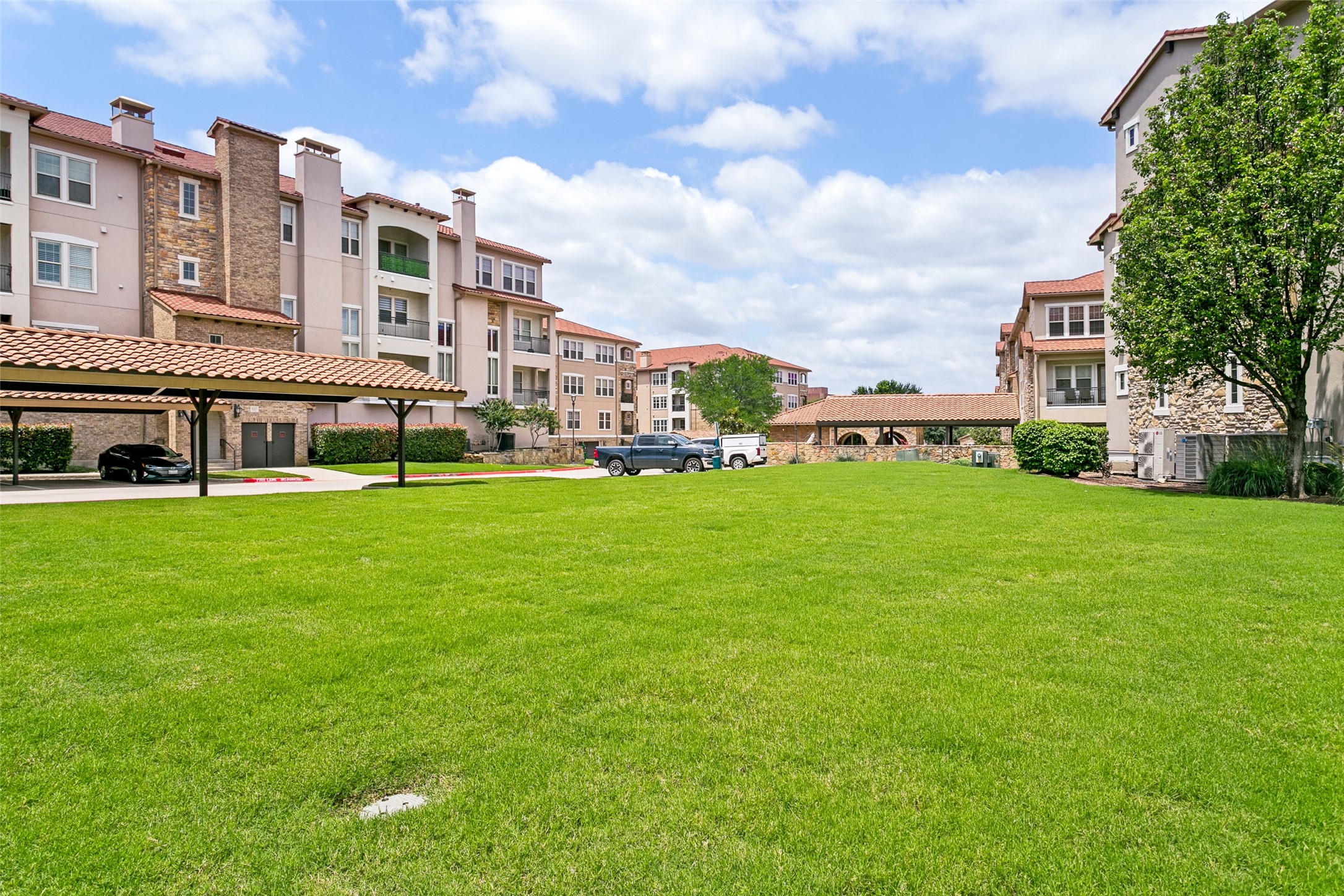 610 Via Ravello Irving TX 75039