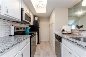 12802 Midway Road Dallas TX 75244