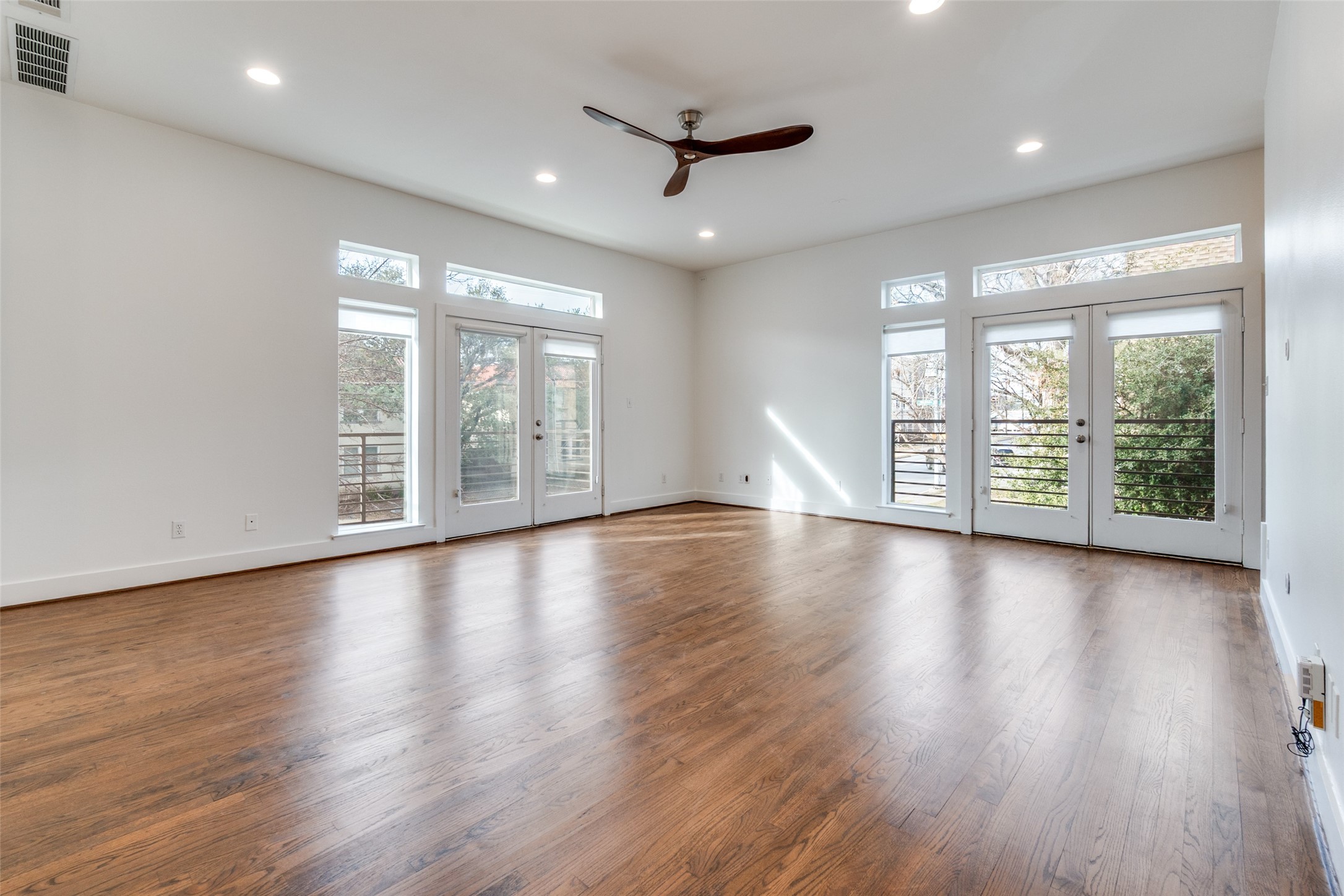 5711 Ross Avenue Dallas TX 75206