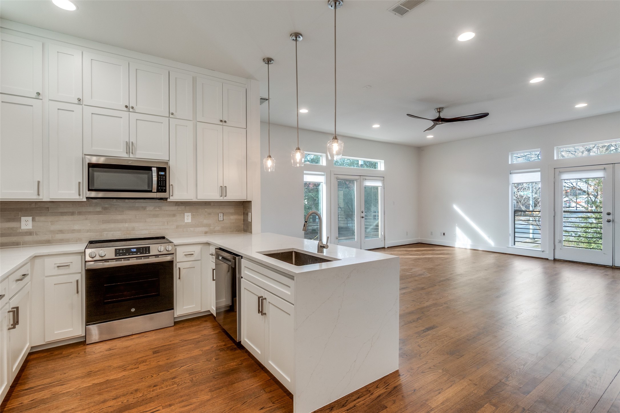5711 Ross Avenue Dallas TX 75206