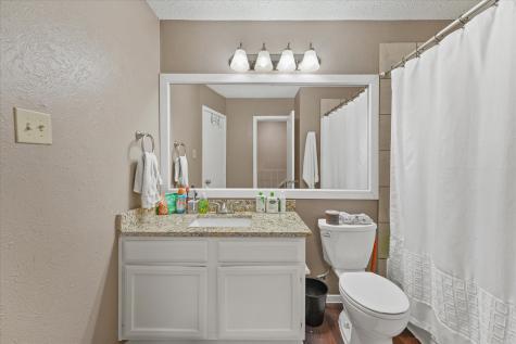 621 Carriagehouse Lane Garland TX 75040