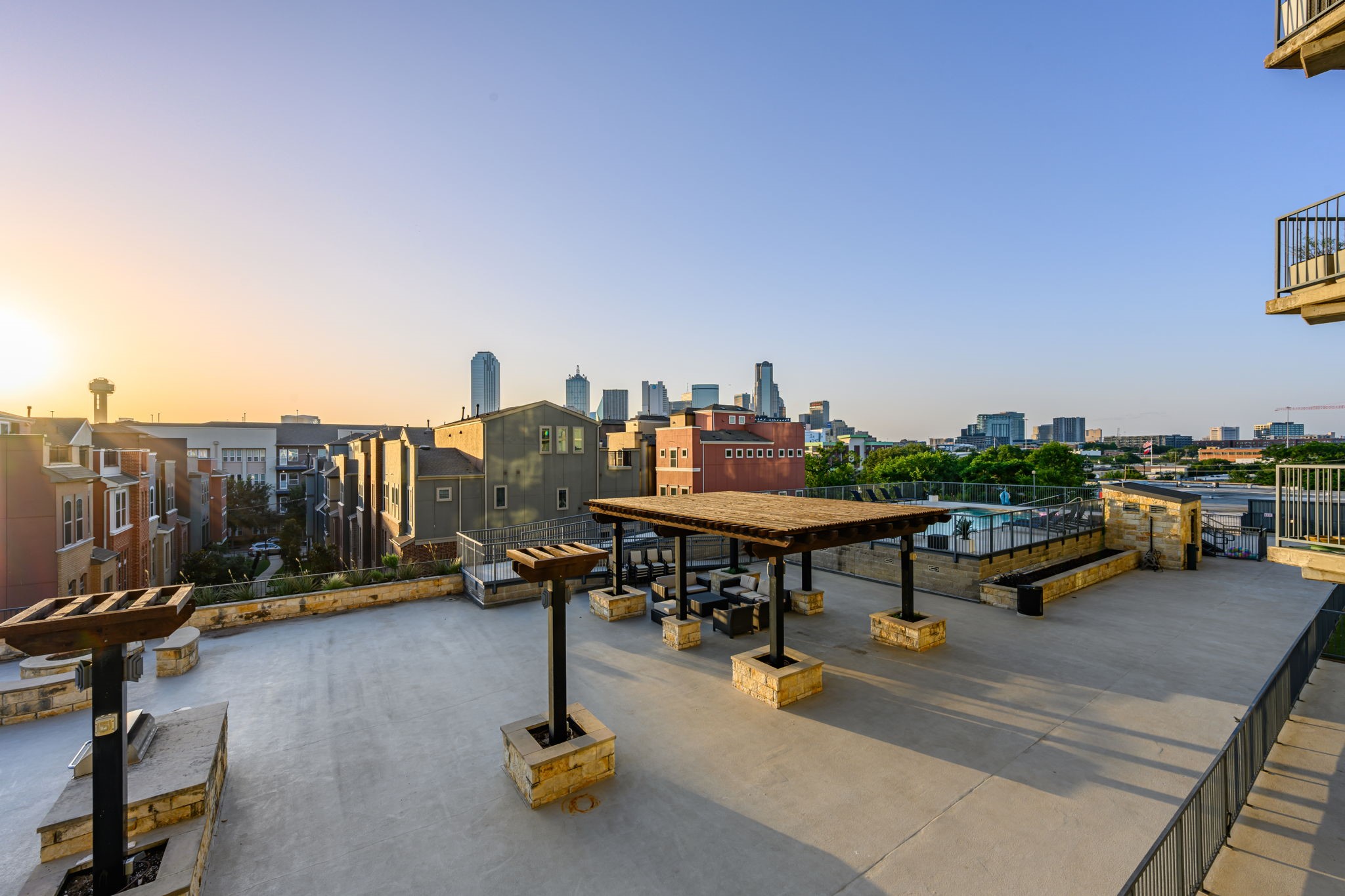 1001 Belleview Street Dallas TX 75215