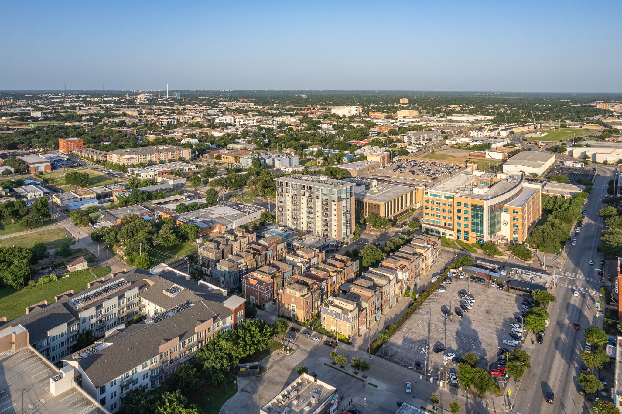 1001 Belleview Street Dallas TX 75215