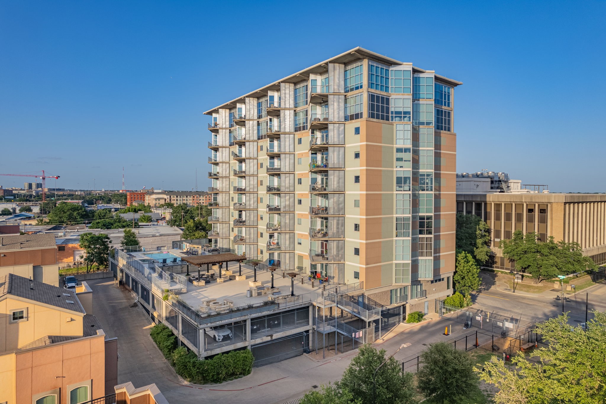 1001 Belleview Street Dallas TX 75215