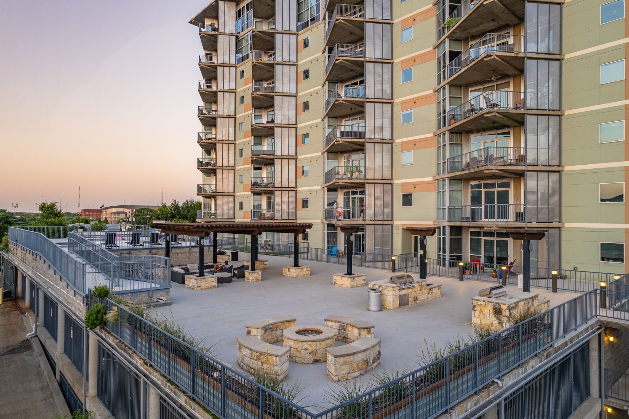1001 Belleview Street Dallas TX 75215