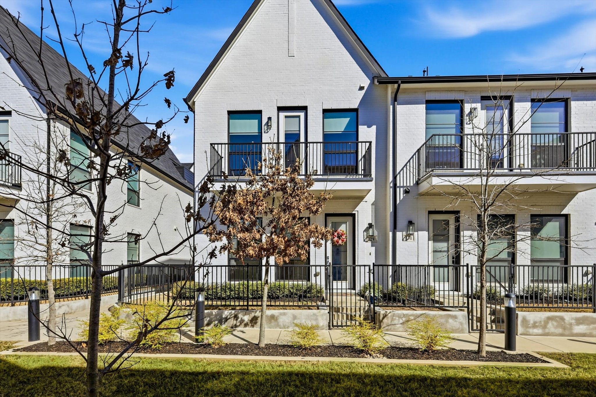 129 Garden Court E Arlington TX 76013