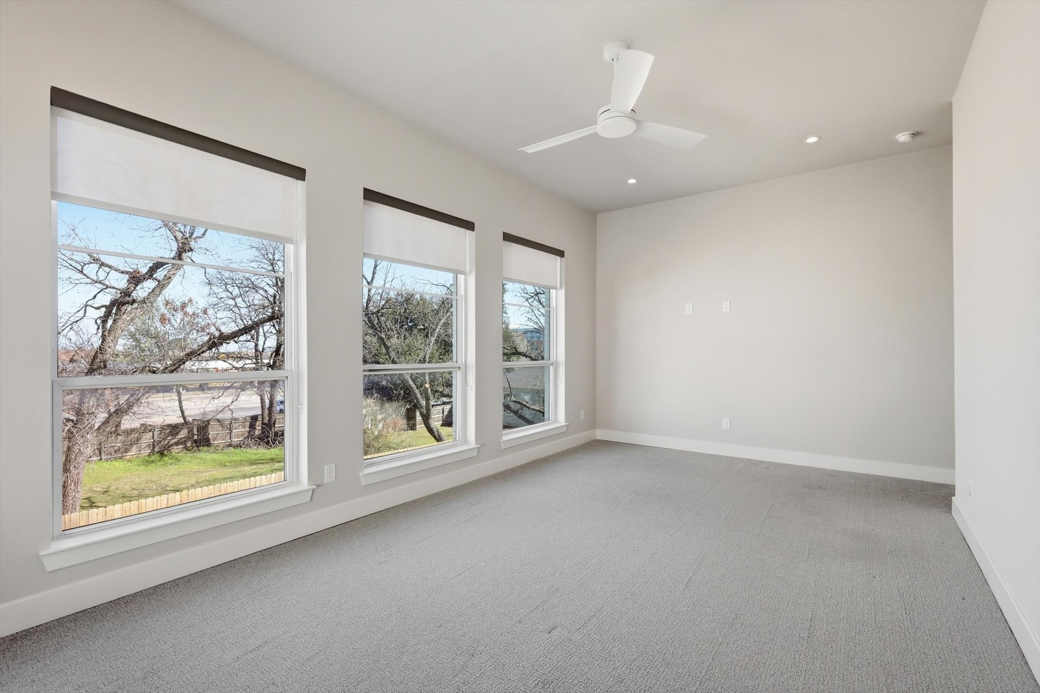 129 Garden Court E Arlington TX 76013