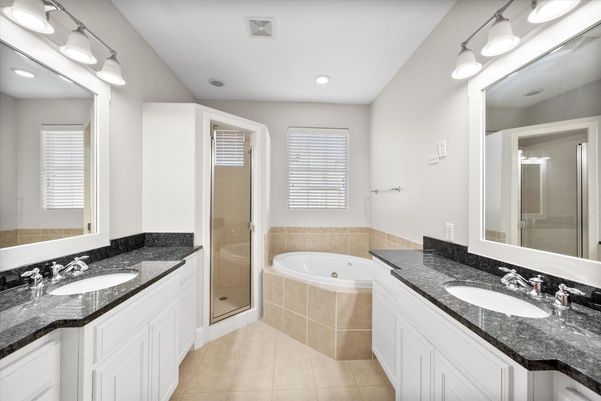 2645 Villa Di Lago Grand Prairie TX 75054
