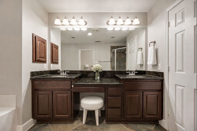 2403 Wild Cherry Way Dallas TX 75206