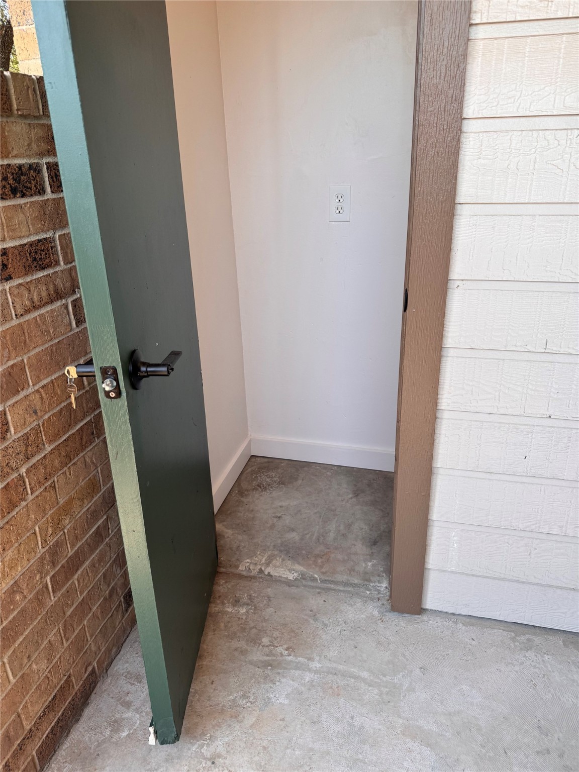 2305 Basil Drive Arlington TX 76006