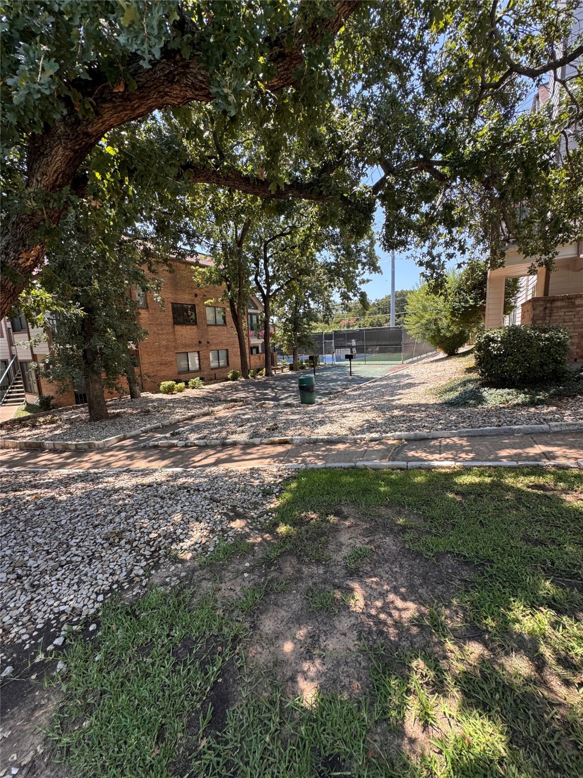 2305 Basil Drive Arlington TX 76006