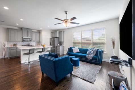 2685 Venice Drive Grand Prairie TX 75054