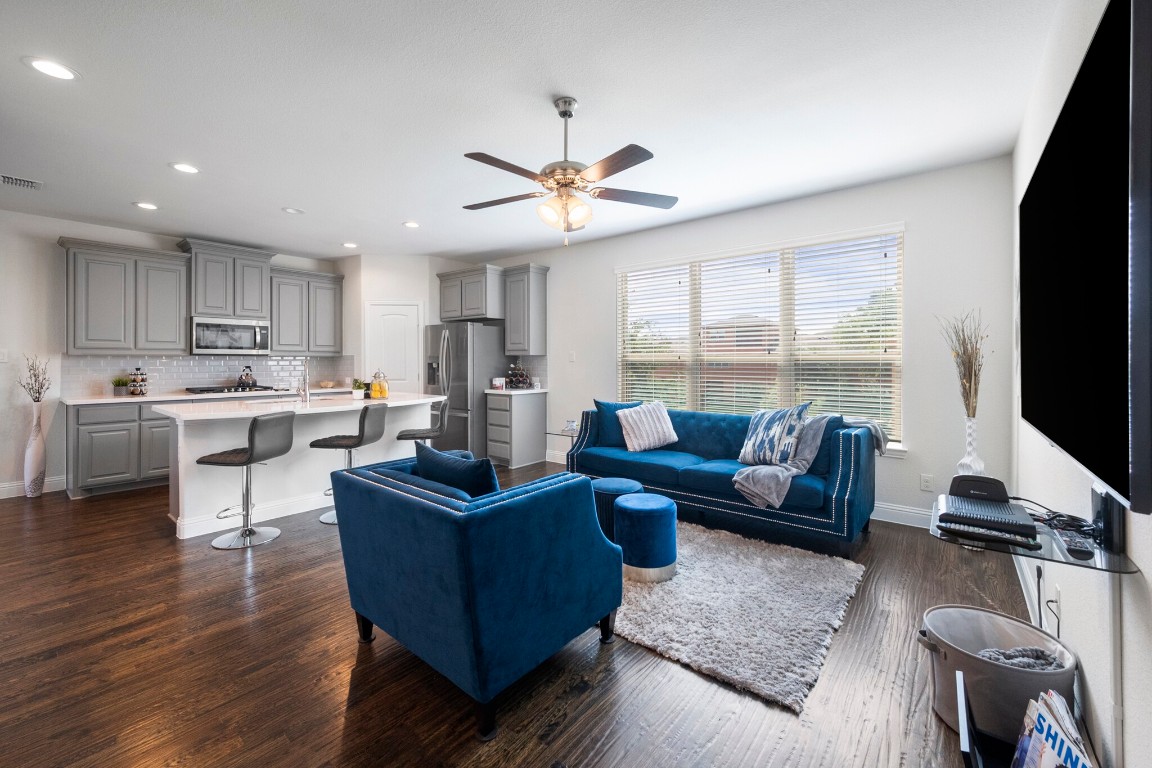 2685 Venice Drive Grand Prairie TX 75054