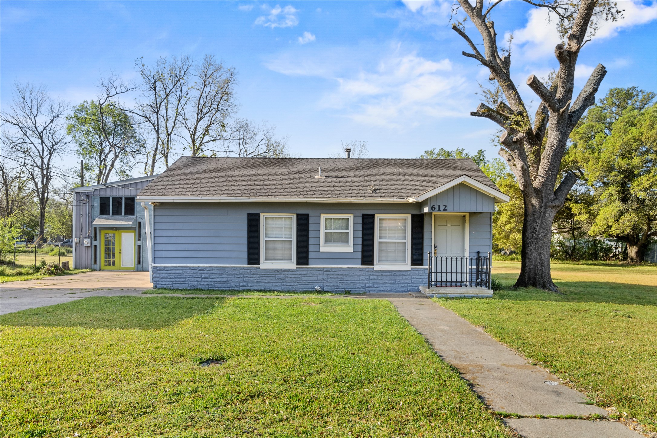 612 Poplar Street Teague TX 75860