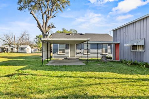 612 Poplar Street Teague TX 75860
