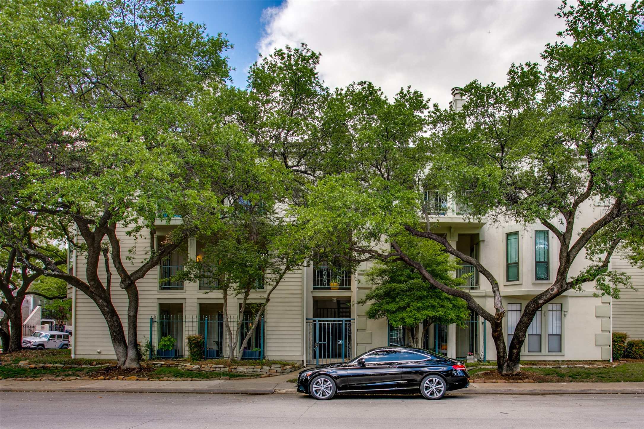 3105 San Jacinto Street Dallas TX 75204