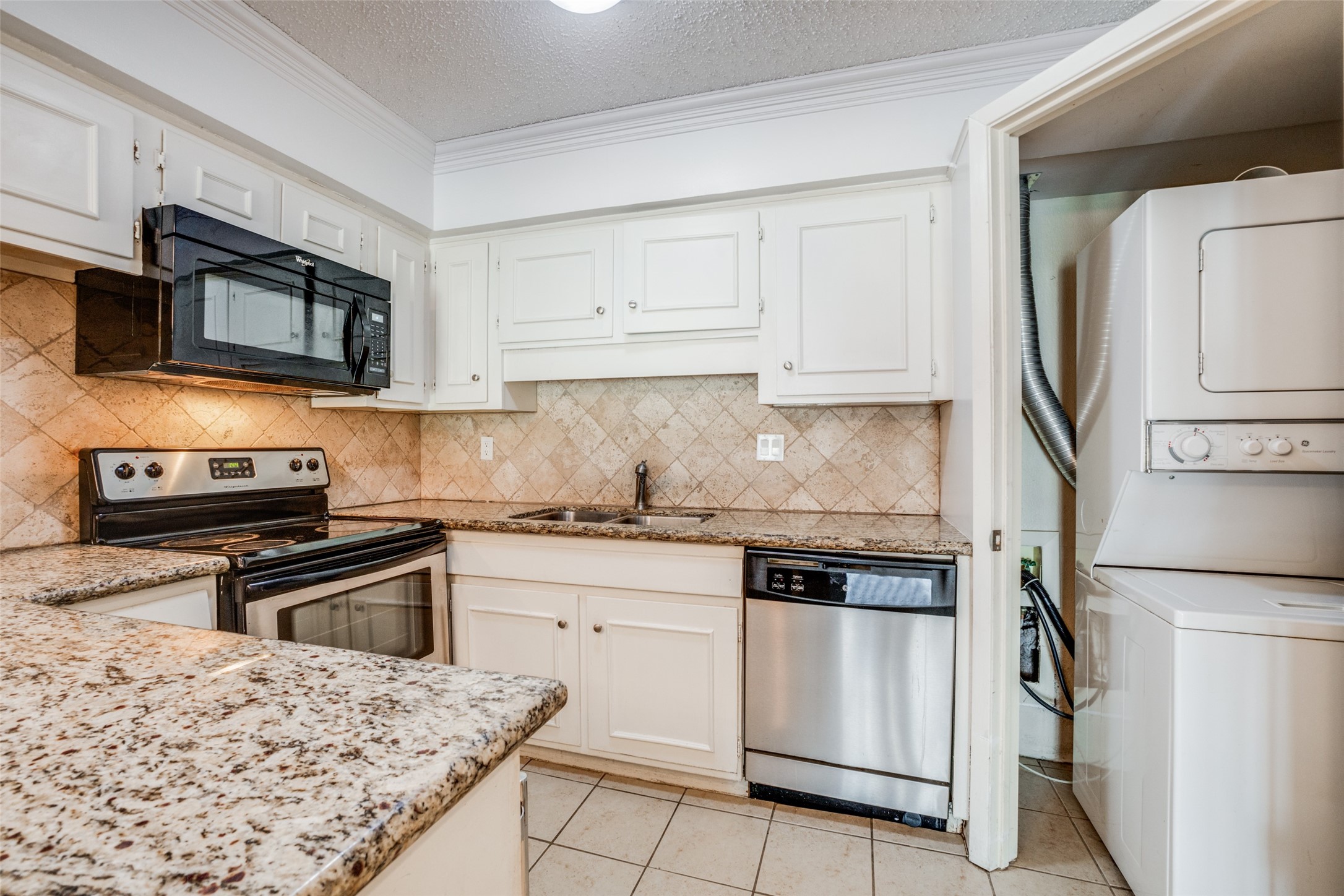 5325 Fleetwood Oaks Avenue Dallas TX 75235