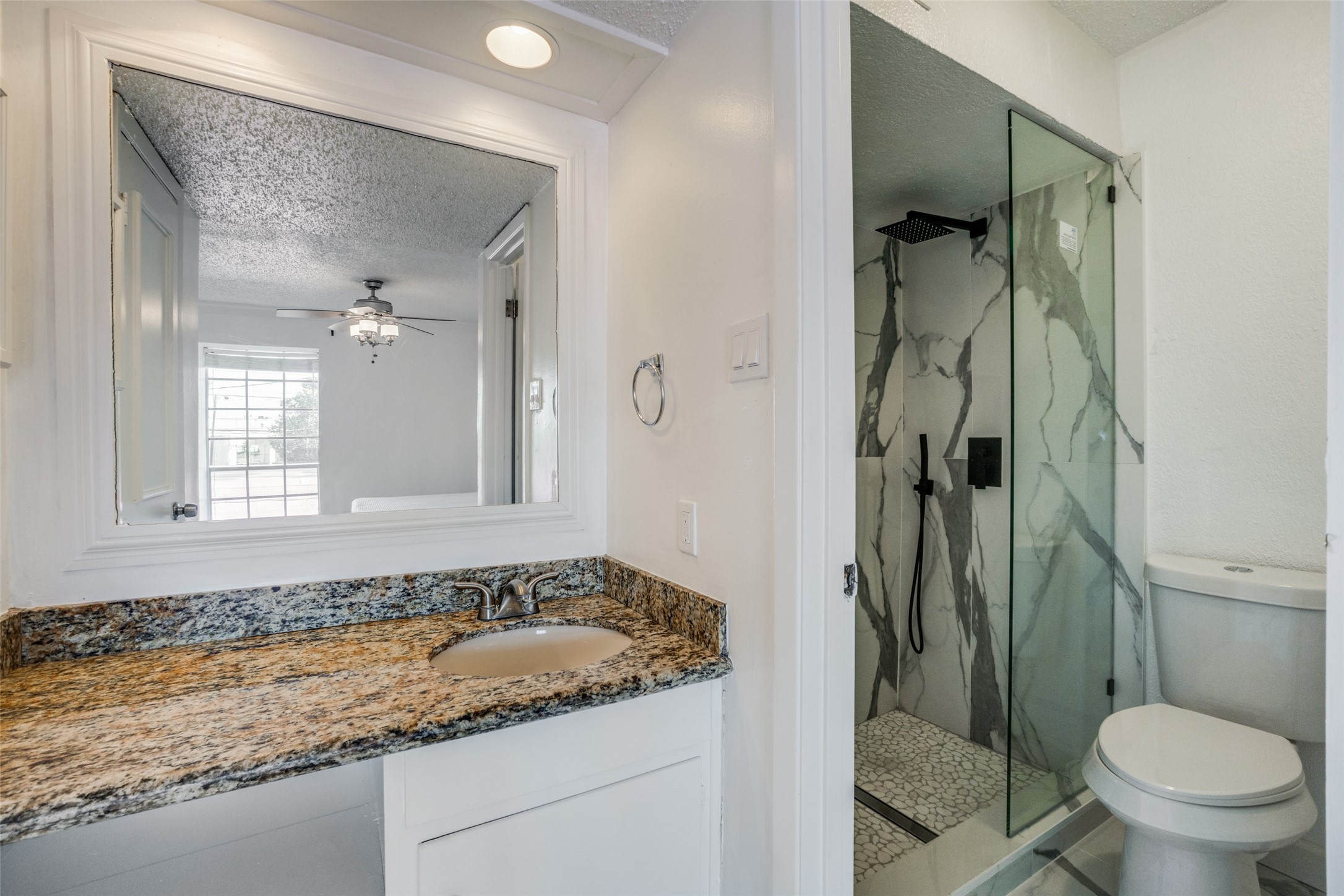 5325 Fleetwood Oaks Avenue Dallas TX 75235