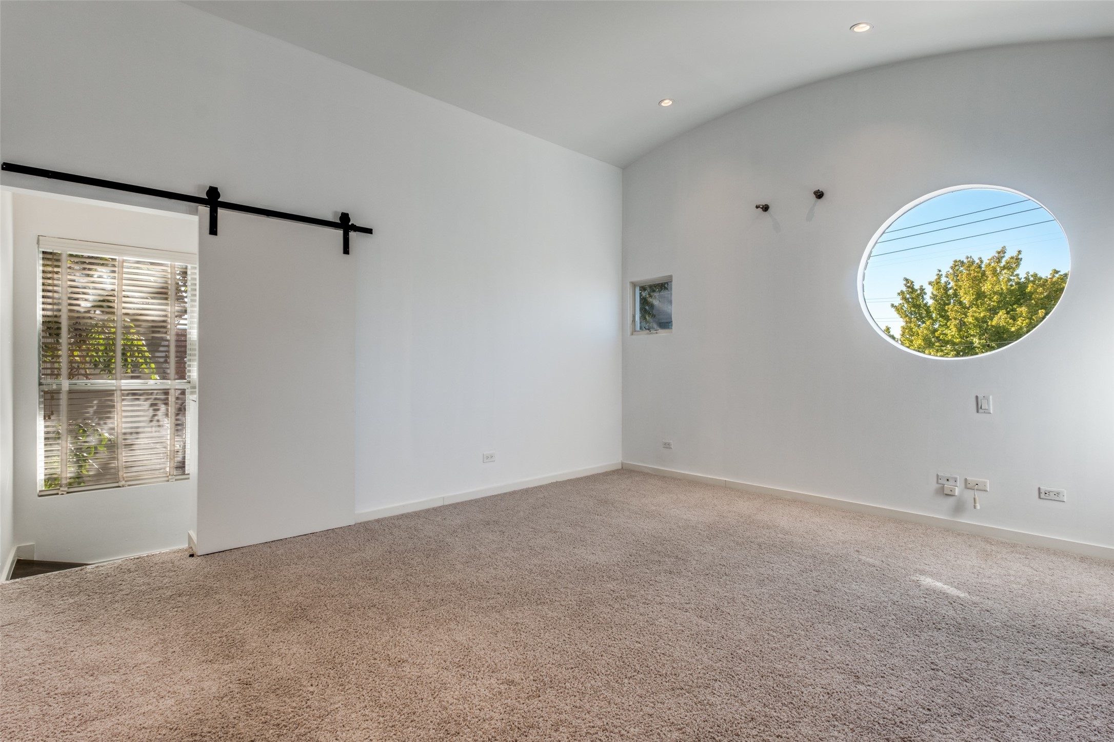4231 Travis Street Dallas TX 75205