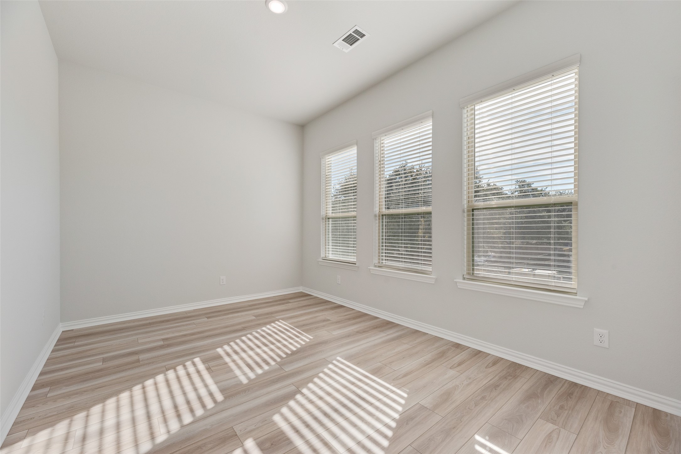 8087 Challenger Street Frisco TX 75034
