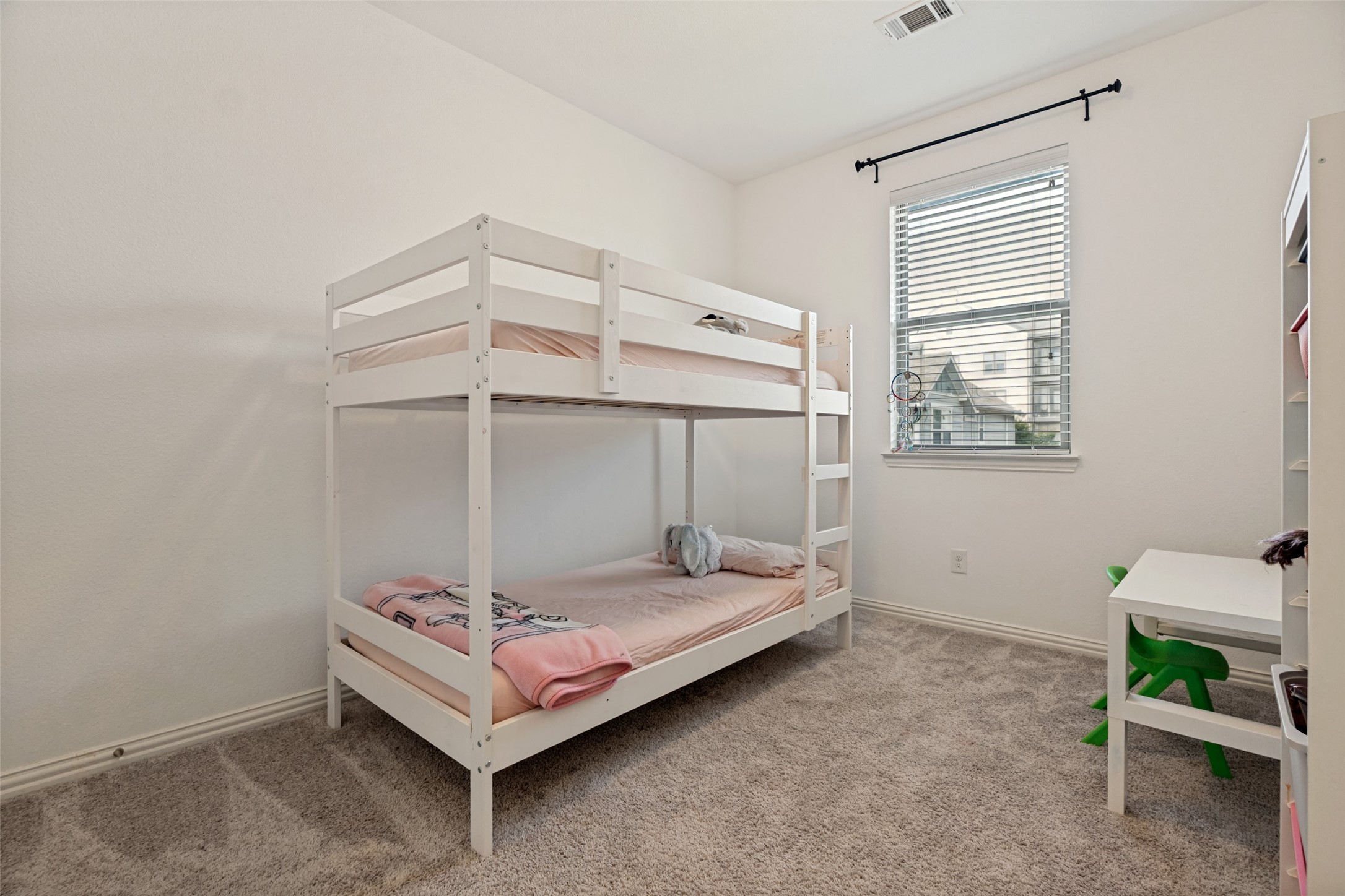 4246 Cascade Sky Arlington TX 76005