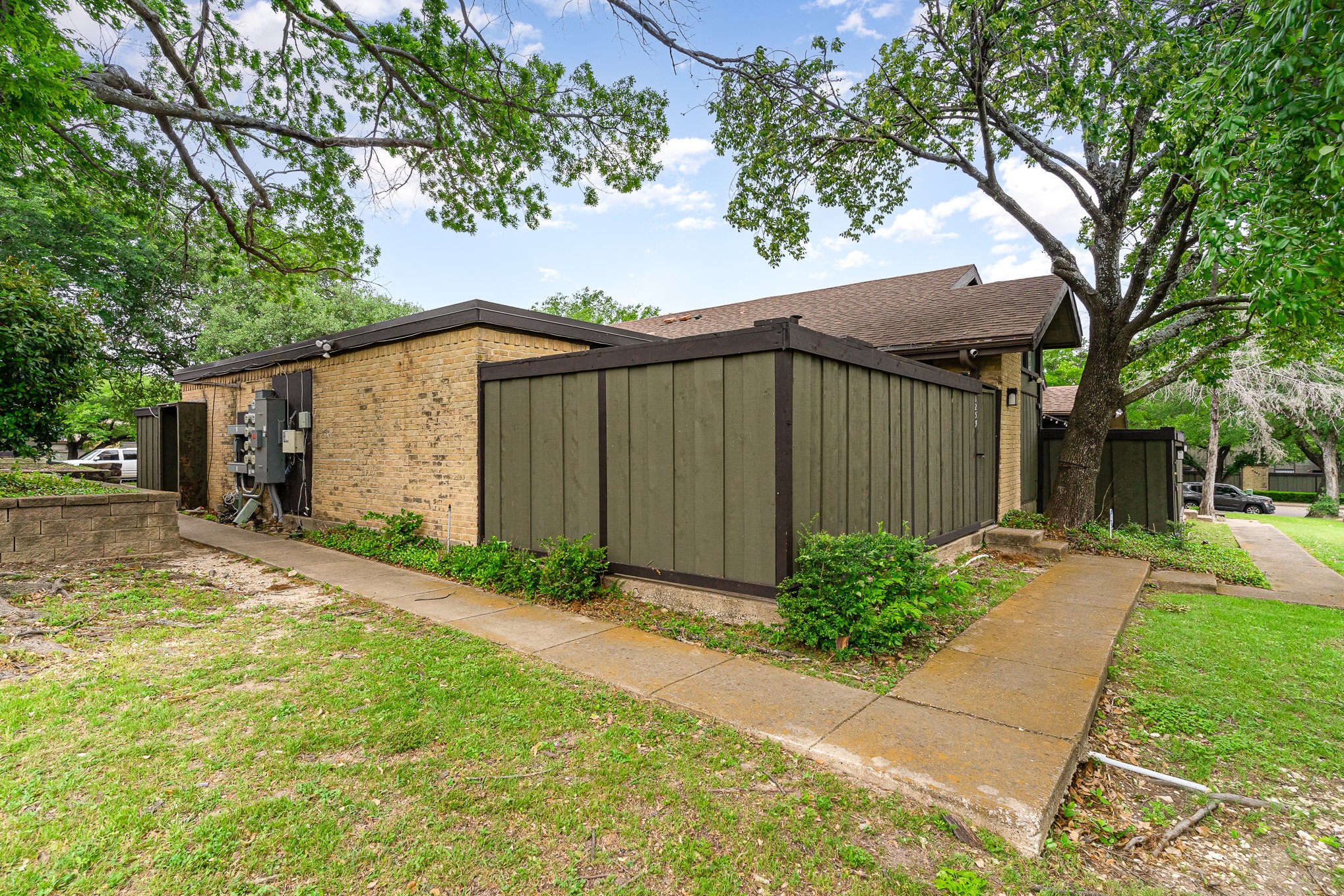 4640 Country Creek Drive Dallas TX 75236